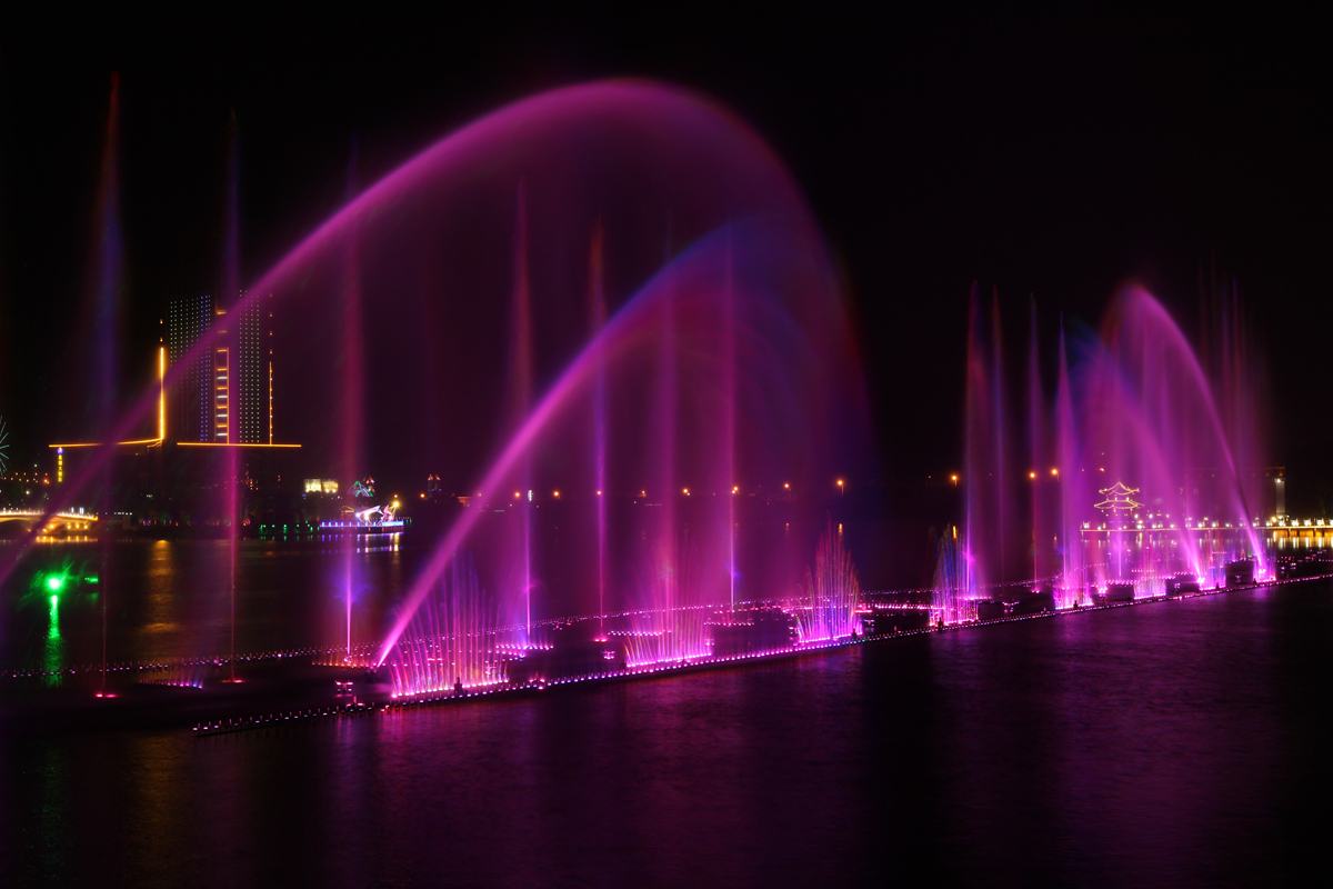 广场华体会app网站
广场华体会app网站