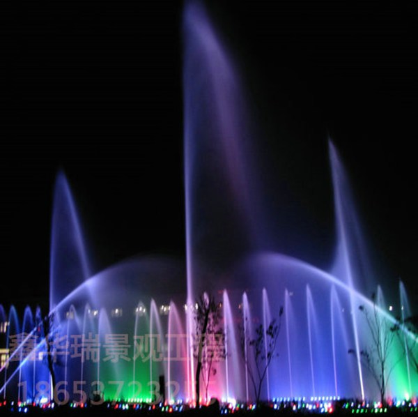济南万虹广场大型音乐喷泉工程