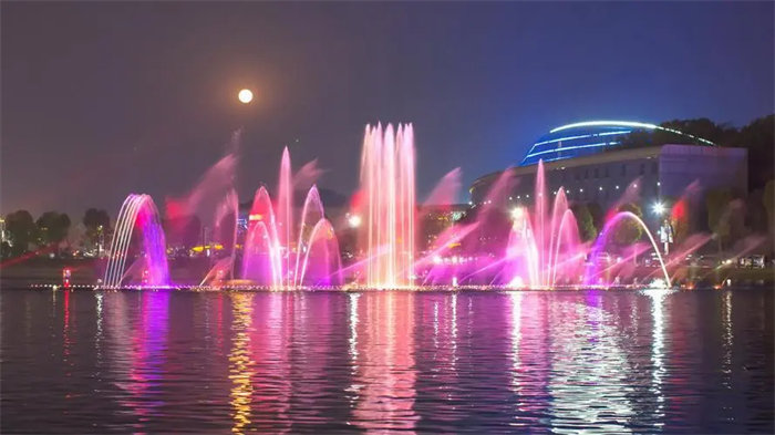 彩色喷泉设计 彩色喷泉设计